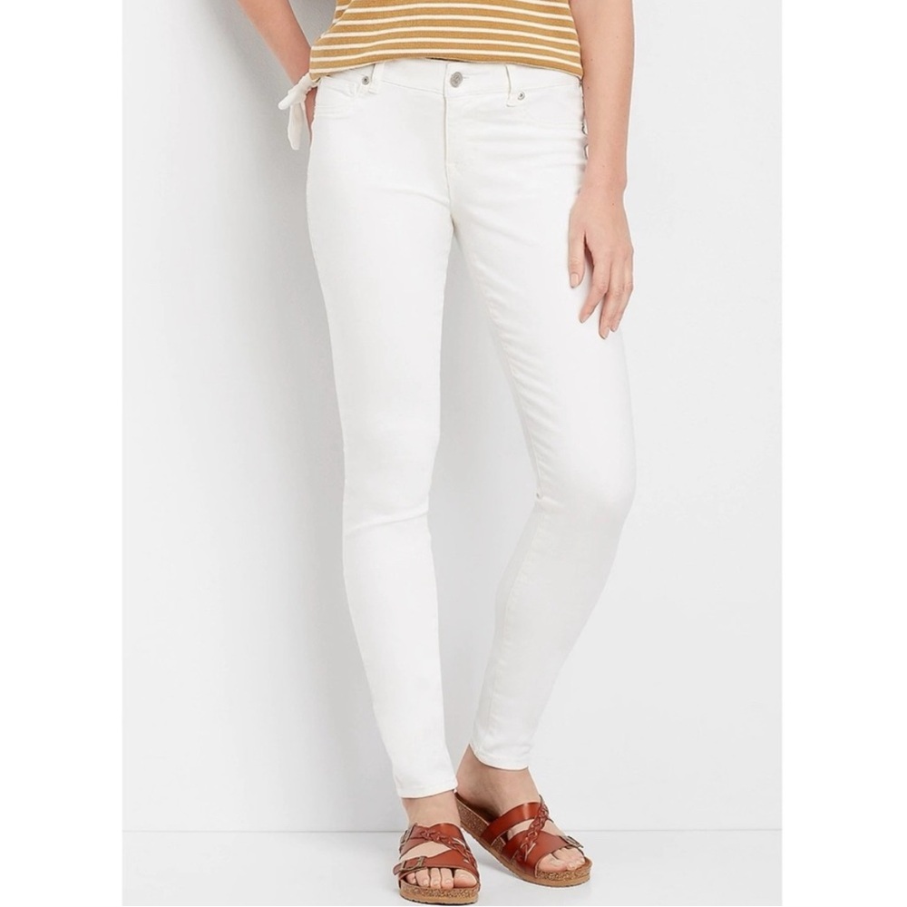 Maurices Mid Rise Ankle Jegging Jean NWT